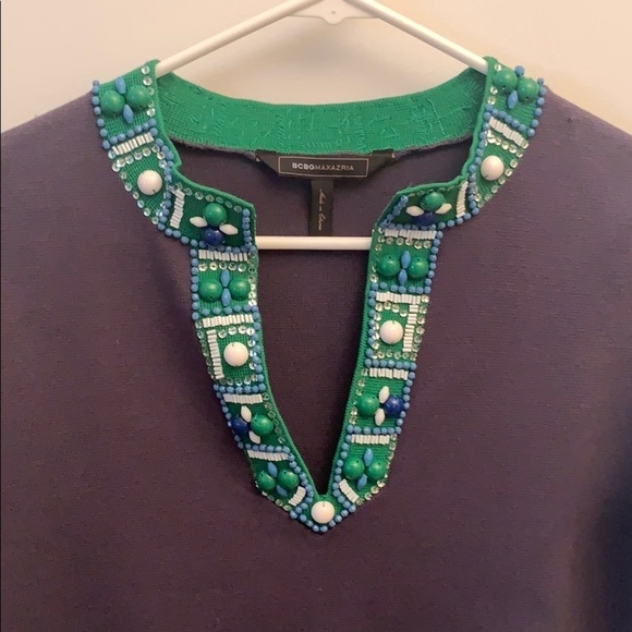 BCBG Color Block Tunic With Beaded Collar - Picture 7 of 11